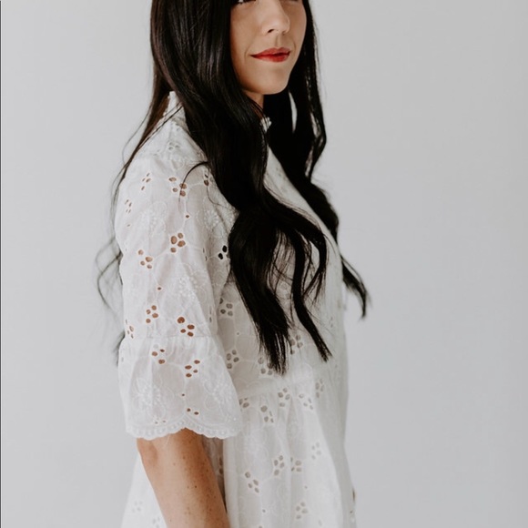 Import Dress with Ruffle Neckline - Picture 7 of 8